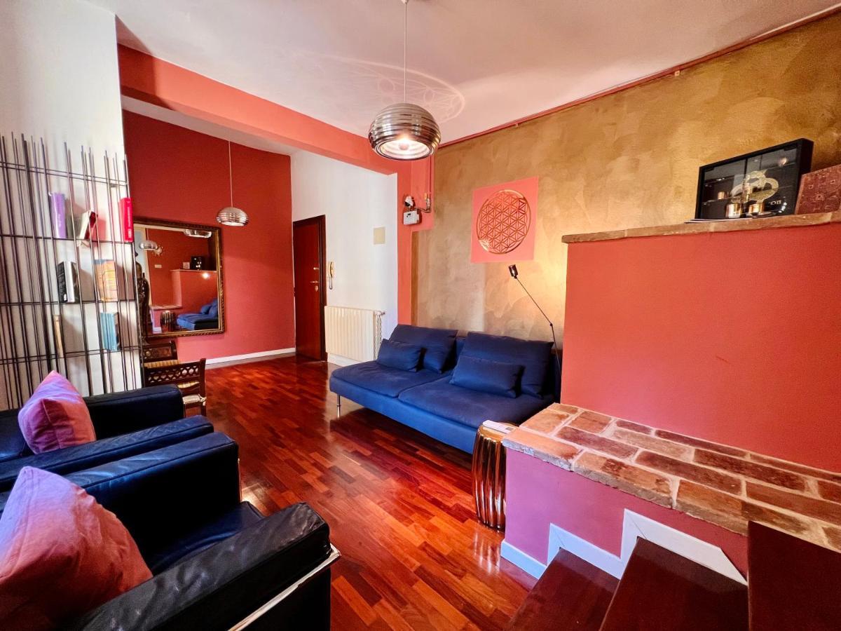 Appartamento House Of Chariot - In The Heart Of Bologna Esterno foto